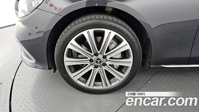 Mercedes-Benz E-класс W213 Exclusive, 2023 все фото