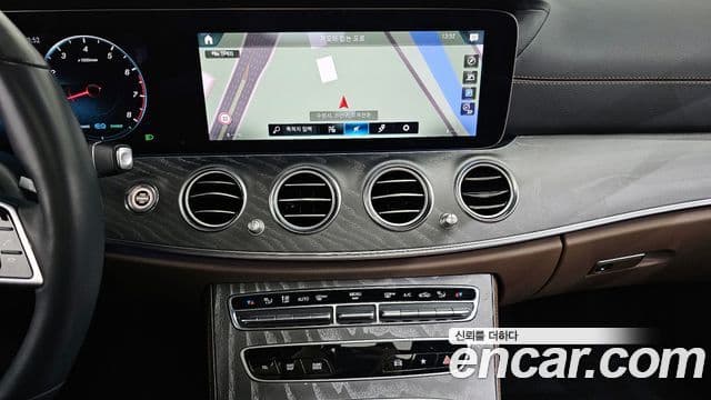 Mercedes-Benz E-класс W213 Exclusive, 2023 14