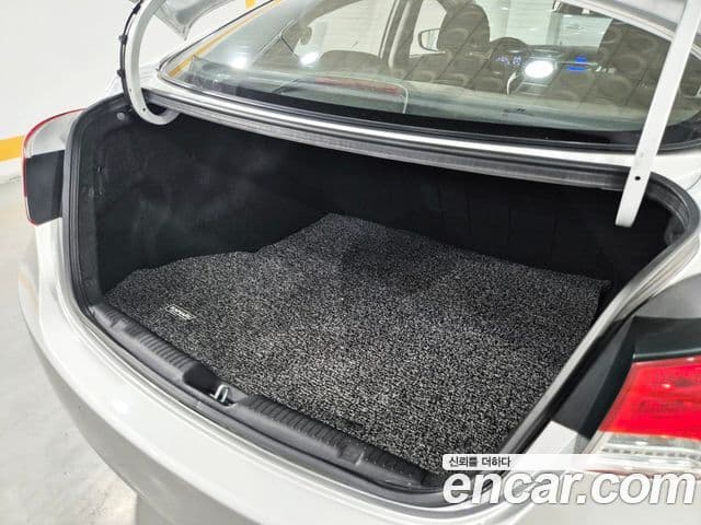 Hyundai Avante MD Luxury, 2011 18