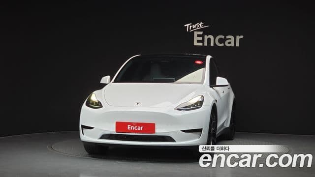 Tesla модель Y, 2023 3