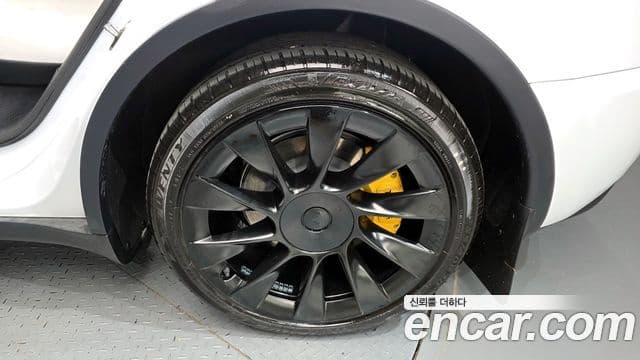 Tesla модель Y, 2023 все фото