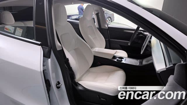 Tesla модель Y, 2023 12