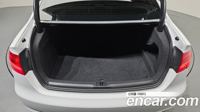 Audi New A4 B8, 2014 20