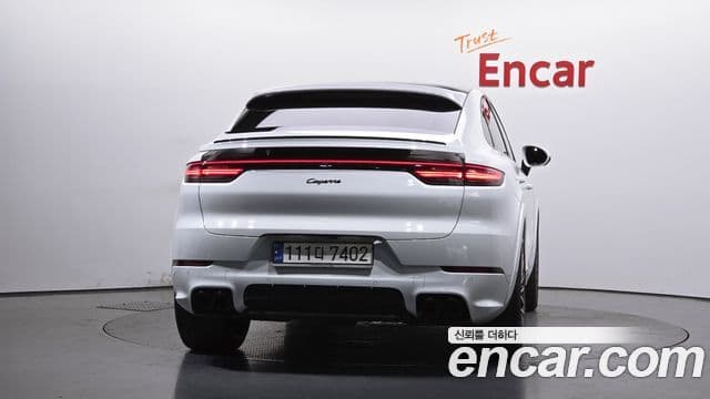 Porsche Cayenne (PO536) 3.0 купе, 2021 4