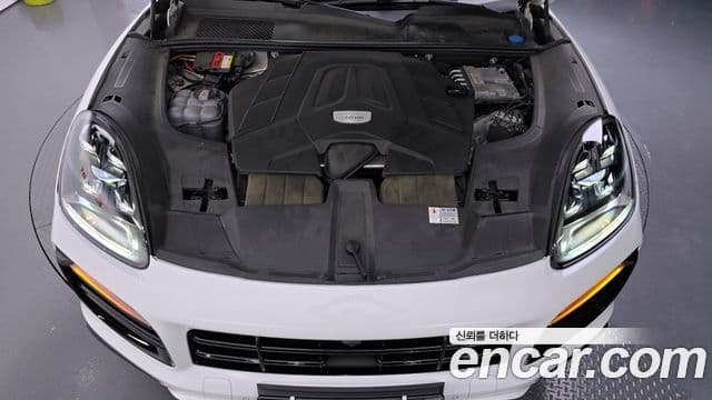 Porsche Cayenne (PO536) 3.0 купе, 2021 6