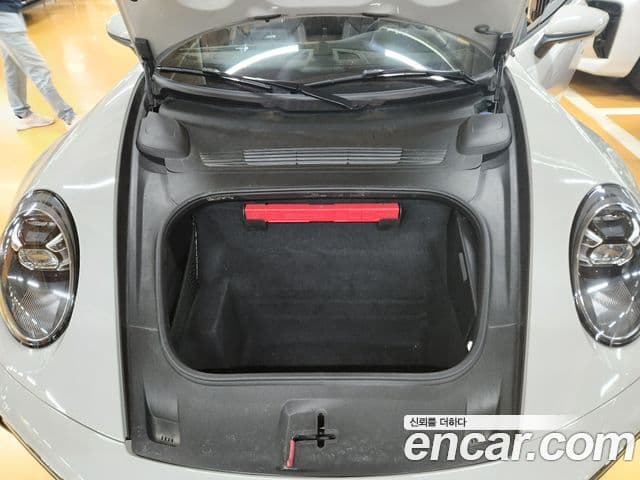 Porsche 911 (992) турбо S кабриолет, 2022 17