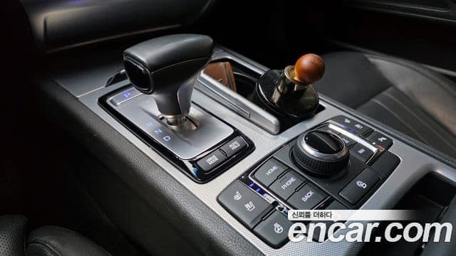 Genesis G80 Premium Luxury, 2017 9