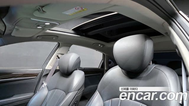 Genesis G80 Premium Luxury, 2017 19