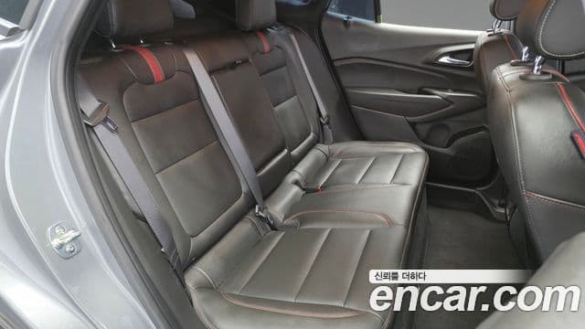 Chevrolet(GM대우) Trax кроссовер 1.2 RS, 2024 13