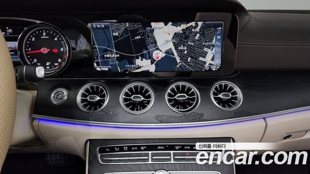 Mercedes-Benz E-класс W213 E220d кабриолет, 2018 15