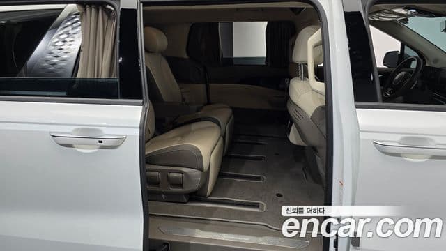 Kia The / новый New Carnival 4세대 Signature, 2025 12