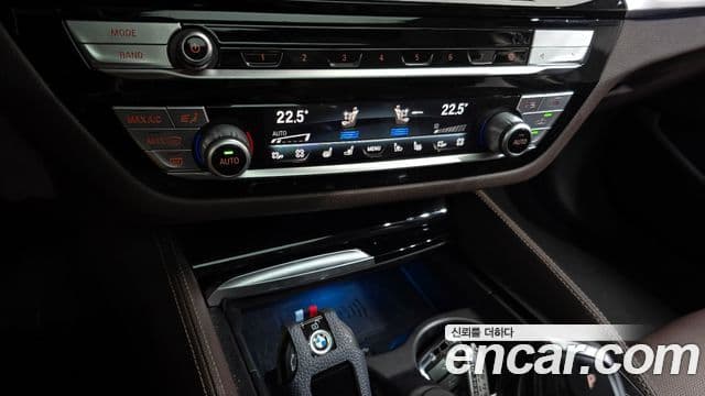 BMW 5시리즈 (G30) Luxury, 2021 16