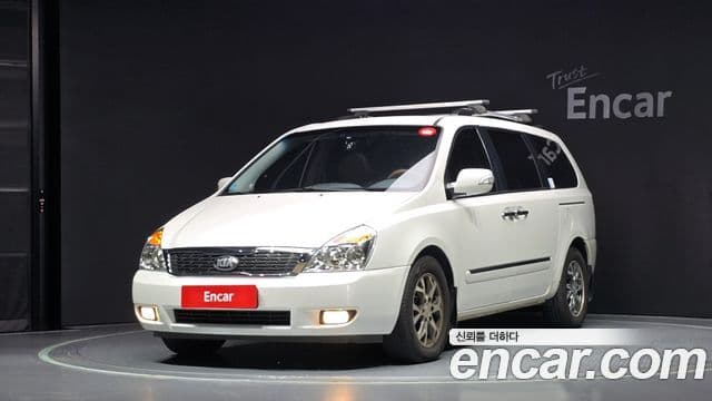 Kia Carnival R President, 2013 1