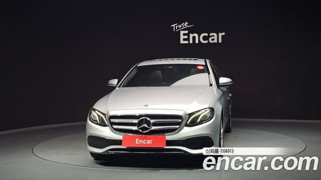 Mercedes-Benz E-класс W213 Avantgarde, 2018 3