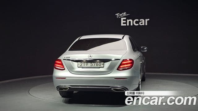 Mercedes-Benz E-класс W213 Avantgarde, 2018 4