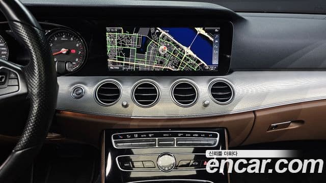 Mercedes-Benz E-класс W213 Avantgarde, 2018 14