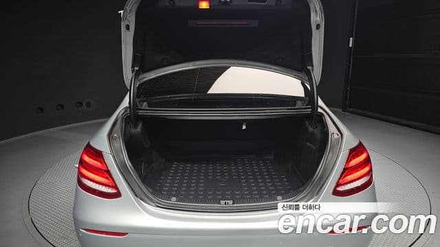 Mercedes-Benz E-класс W213 Avantgarde, 2018 20