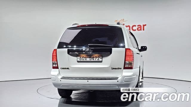 Kia Carnival R President, 2012 4