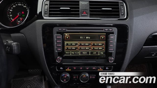 Volkswagen New Jetta 6세대, 2015 14