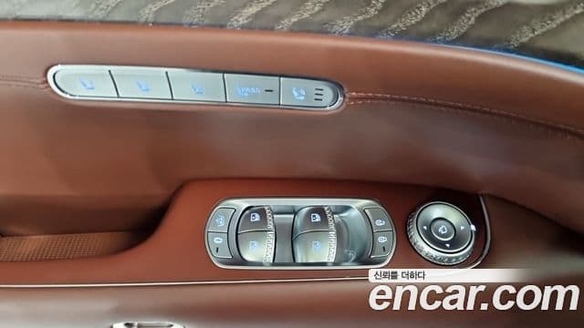 Genesis G90 (RS4) бензин 3.5 турбо AWD, 2023 16