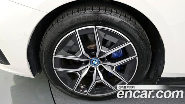 BMW i5 (G60) eDrive 40 M Sport, 2024 все фото