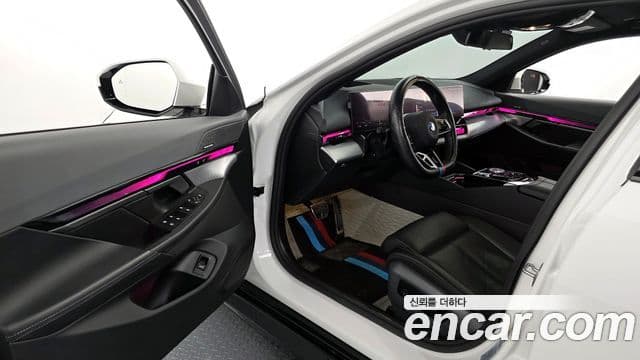 BMW i5 (G60) eDrive 40 M Sport, 2024 10