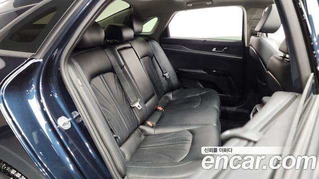 Kia The / новый New K5 гибрид 3세대 Signature, 2024 12