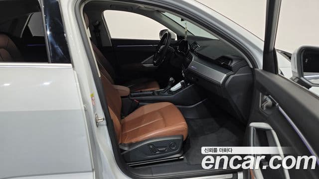 Audi Q3 (F3) 35 TDI Sportback, 2020 11