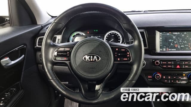 Kia Niro Prestige, 2017 13
