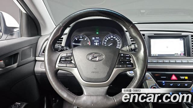 Hyundai Avante AD 1.6 e-VGT Smart, 2016 17