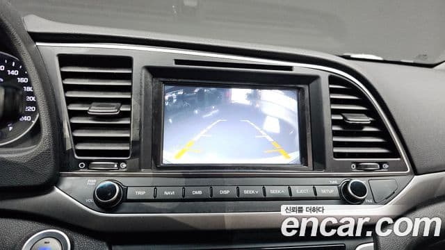 Hyundai Avante AD 1.6 e-VGT Smart, 2016 19