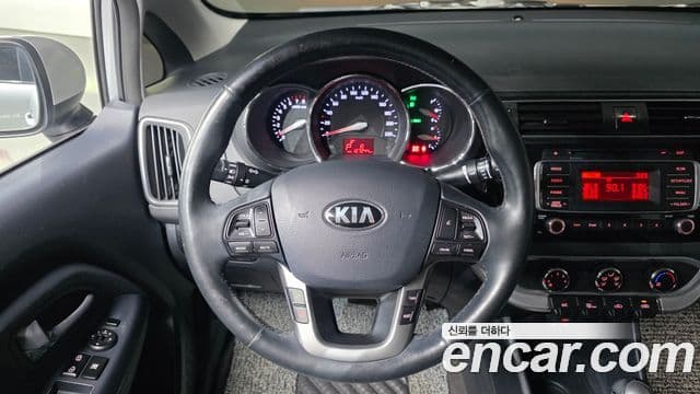 Kia The / новый New Pride Luxury, 2017 14