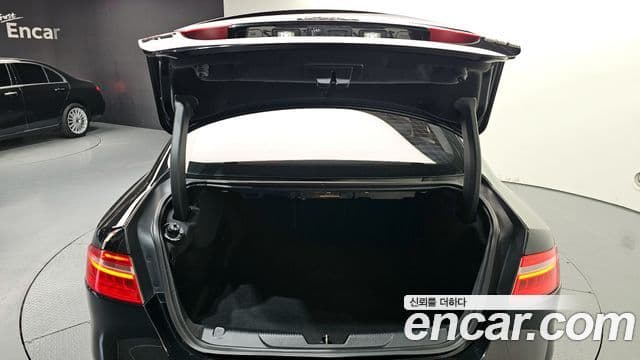 Jaguar XE Prestige, 2016 20