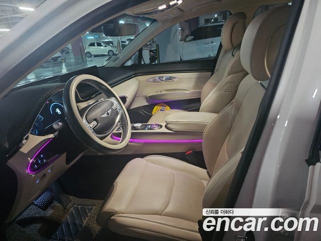 Genesis GV70, 2024 9