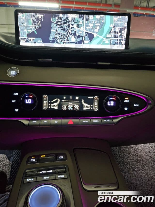 Genesis GV70, 2024 11