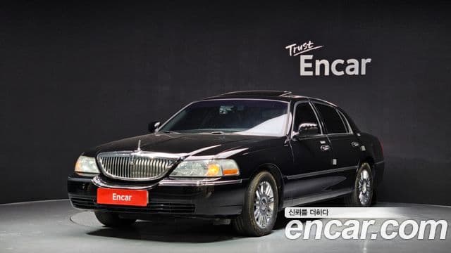 Lincoln 타운카 4.6L V8, 2007 1