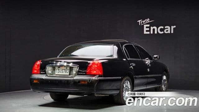 Lincoln 타운카 4.6L V8, 2007 2