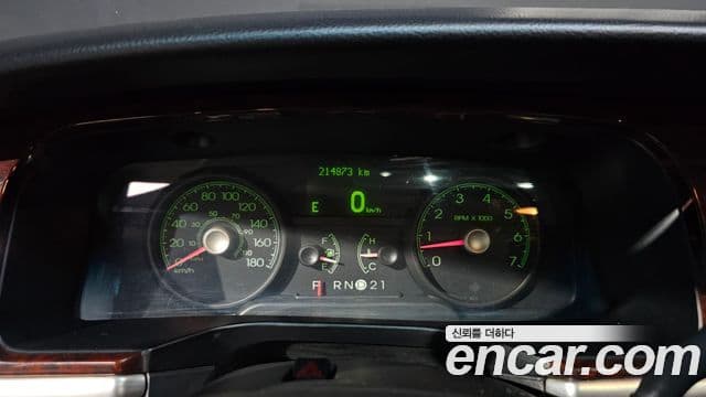 Lincoln 타운카 4.6L V8, 2007 8