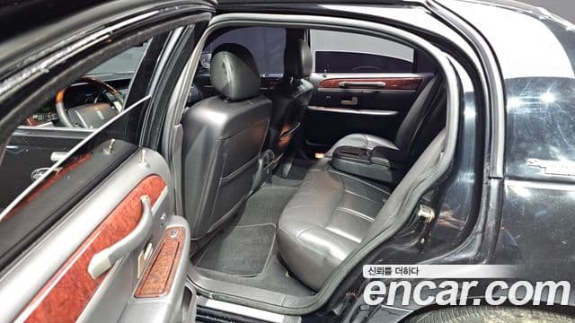 Lincoln 타운카 4.6L V8, 2007 12