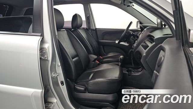 Kia New Sportage топовая версия, 2008 10