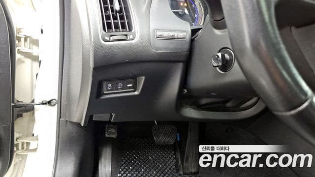 Infiniti Q50 Premium, 2016 17