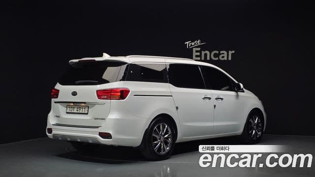 Kia The / новый New Carnival VIP, 2019 2