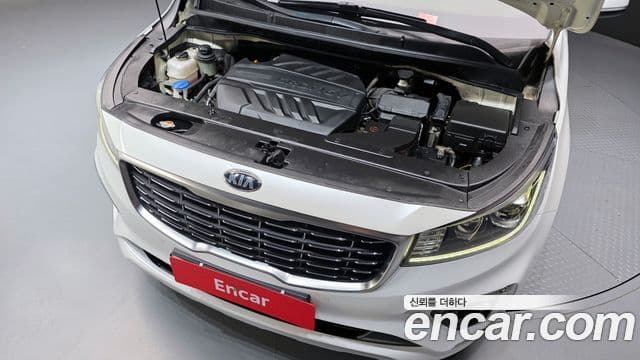 Kia The / новый New Carnival VIP, 2019 6