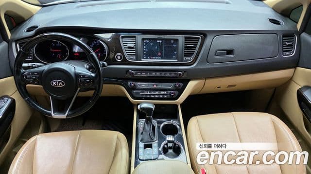 Kia The / новый New Carnival VIP, 2019 7