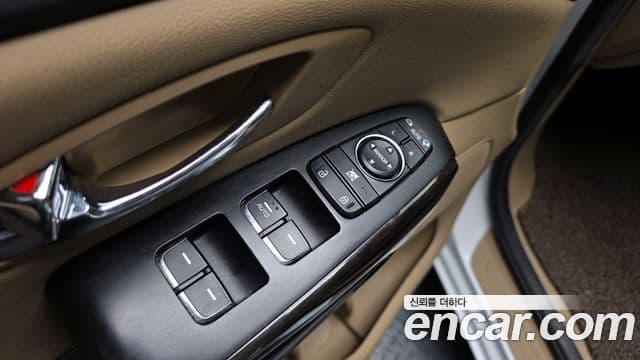 Kia The / новый New Carnival VIP, 2019 14