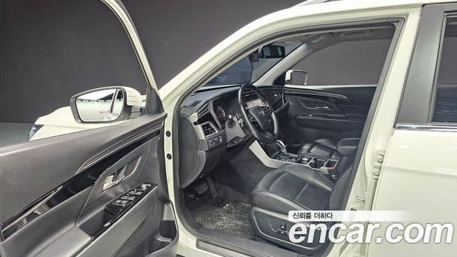 KG모빌리티(SsangYong) Beautiful Korando бензин 1.5 4WD C7, 2023 8