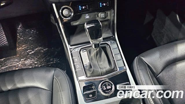 KG모빌리티(SsangYong) Beautiful Korando бензин 1.5 4WD C7, 2023 16