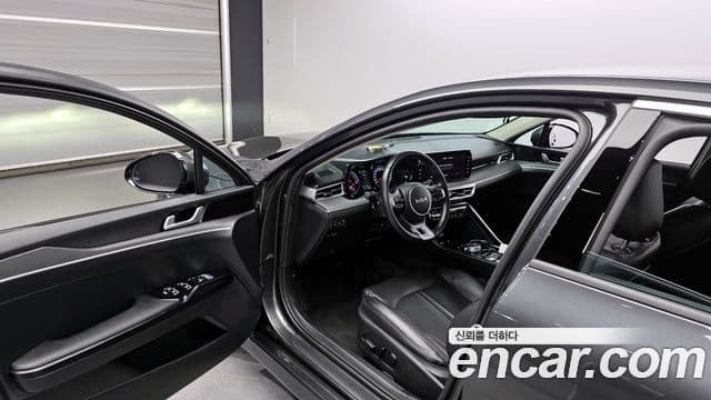 Kia K5 гибрид 3세대 Prestige, 2023 10