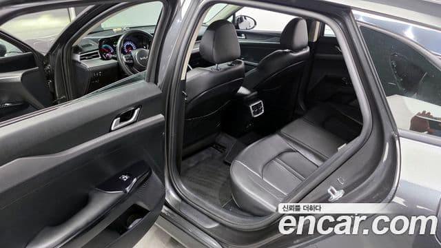 Kia K5 гибрид 3세대 Prestige, 2023 11