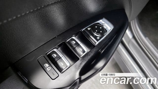 Kia K5 гибрид 3세대 Prestige, 2023 14